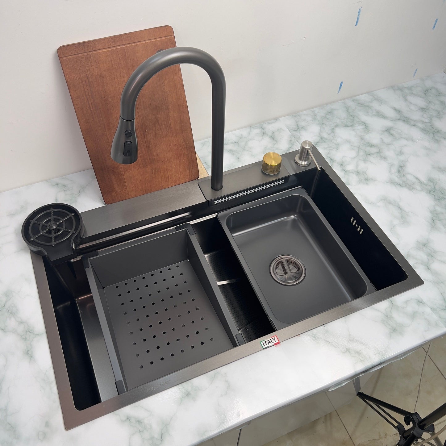 EVIER SWISS INOX P1 NOIR INOX 304 NANO avec robinet Cascade