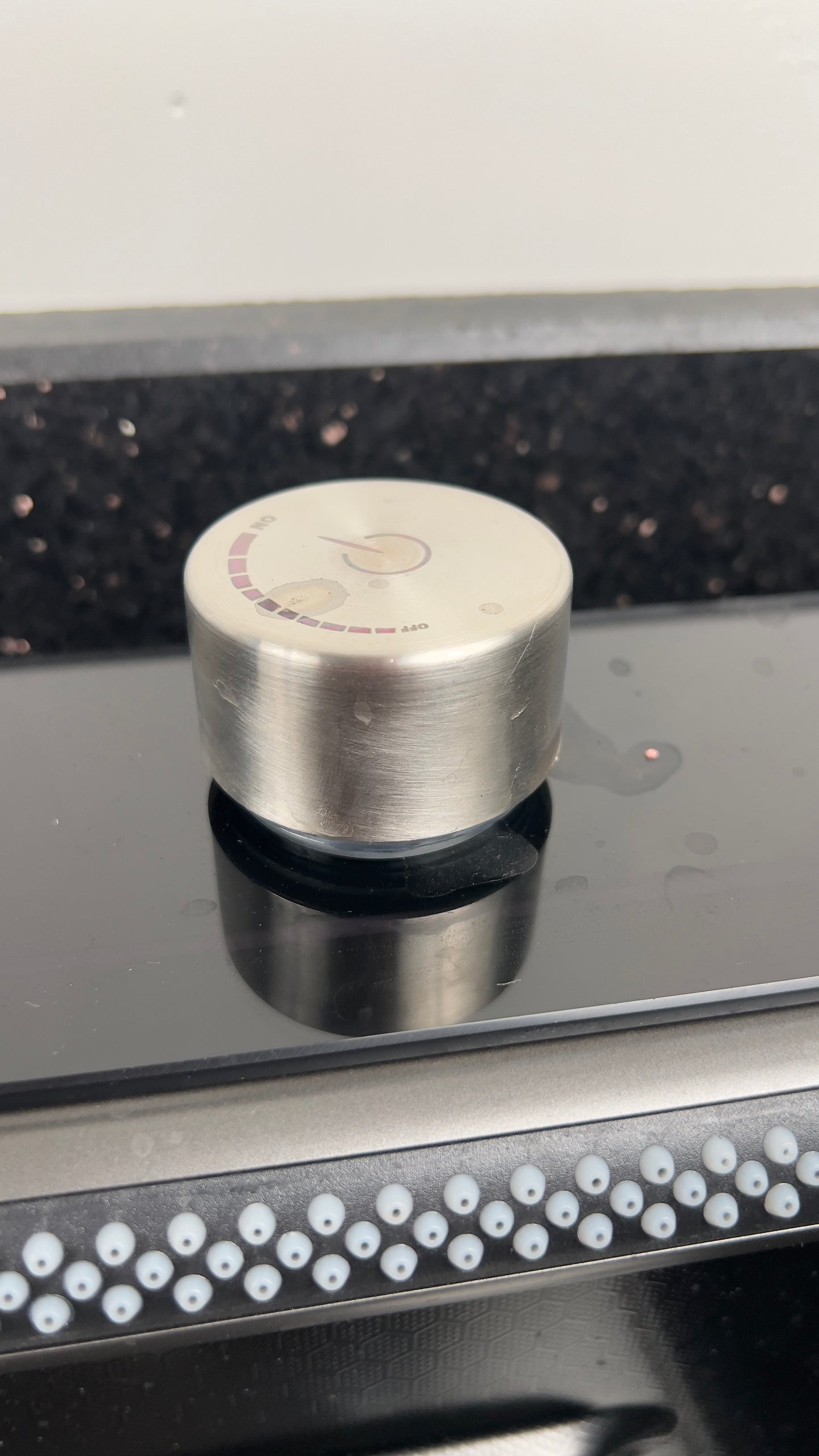 EVIER SWISS INOX -- PIANO 7 BOUTONS