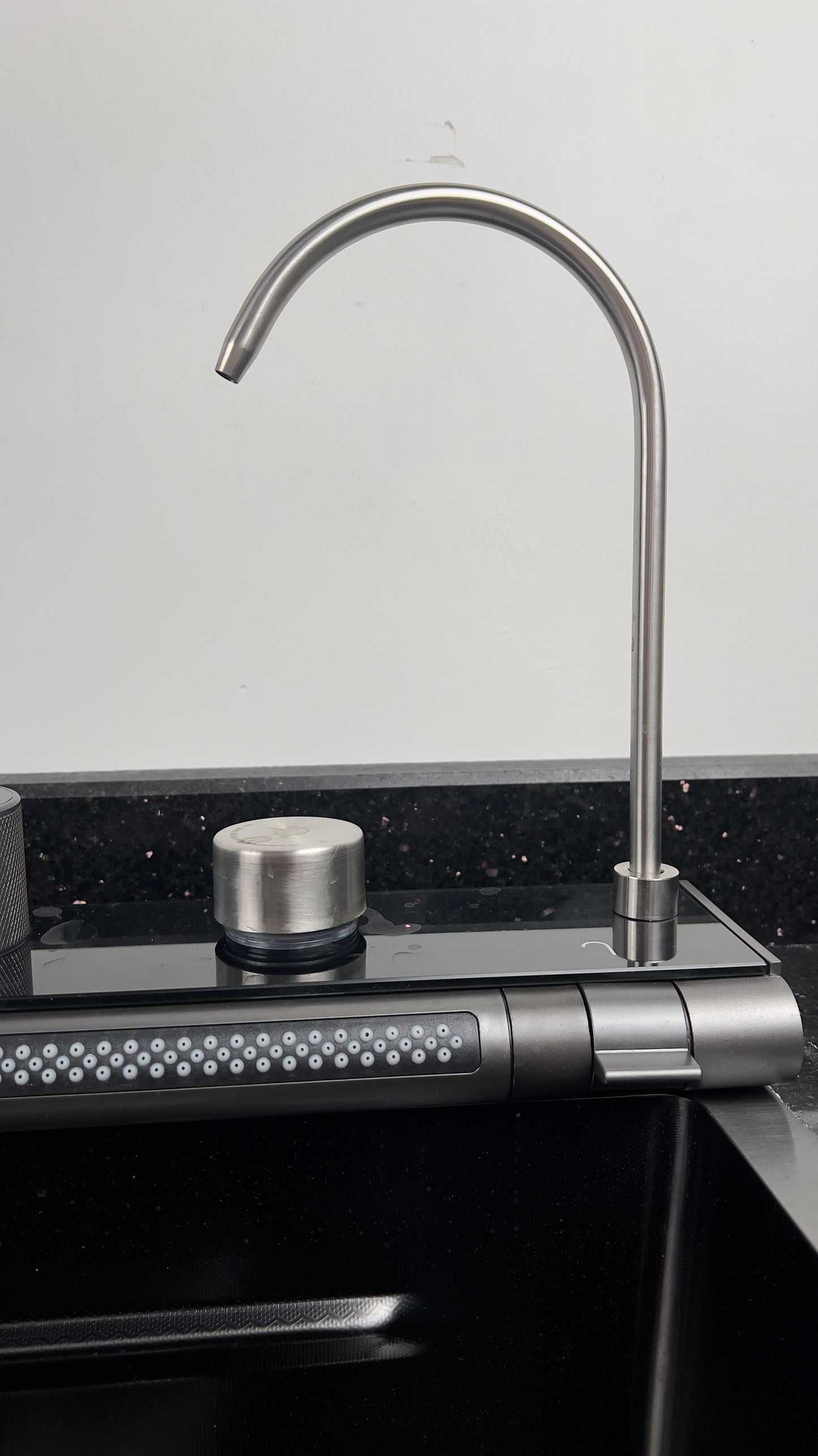 EVIER SWISS INOX -- PIANO 7 BOUTONS